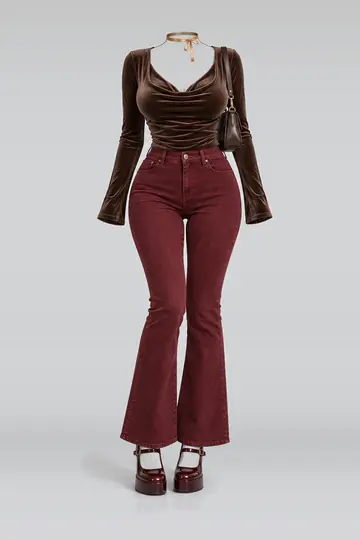Red denim trousers + brown bag