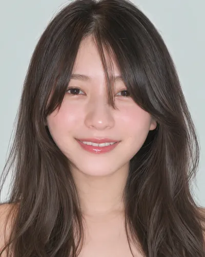 Shoulder-length hair